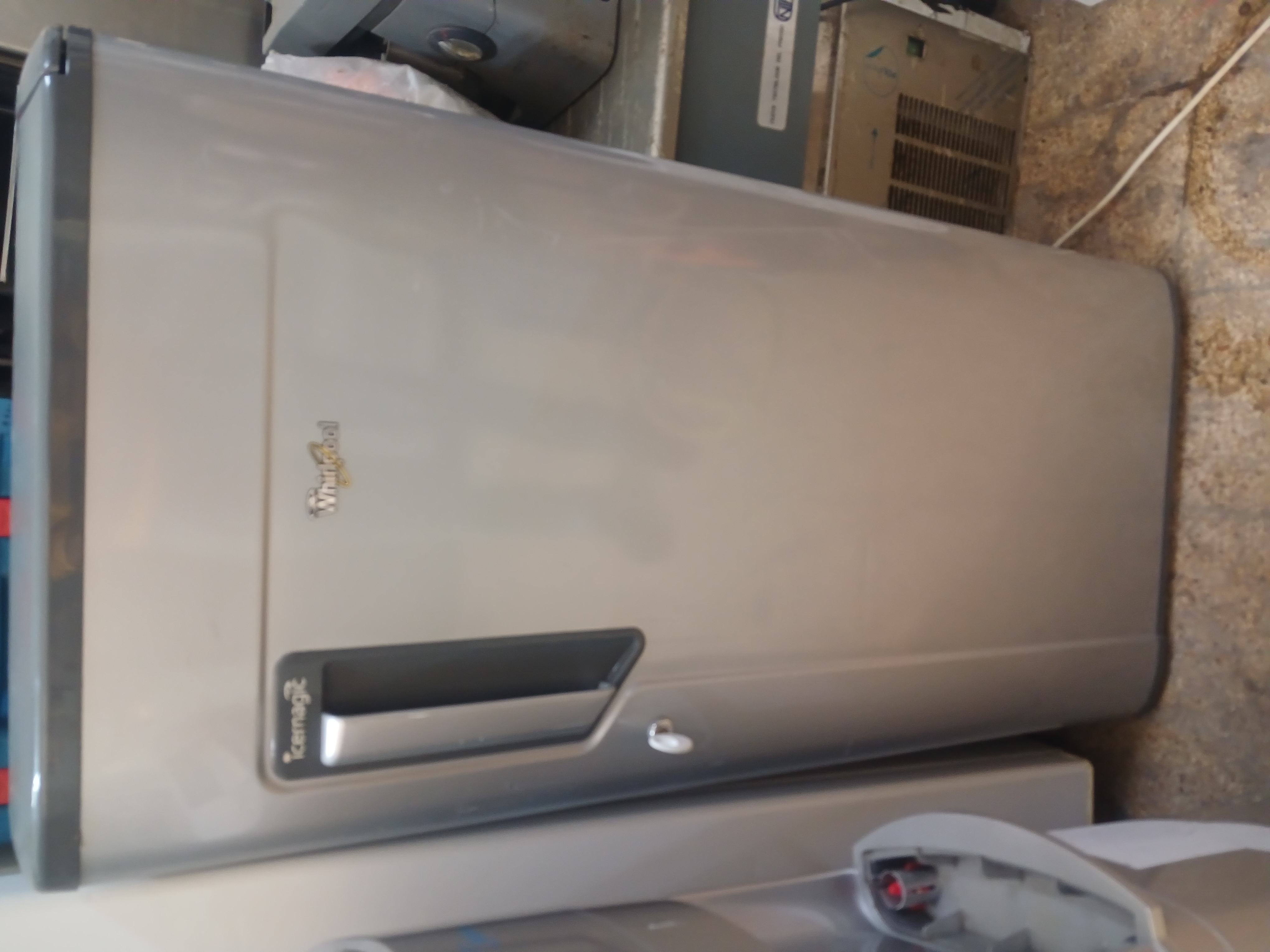 Whirlpool Medium Size Fridge